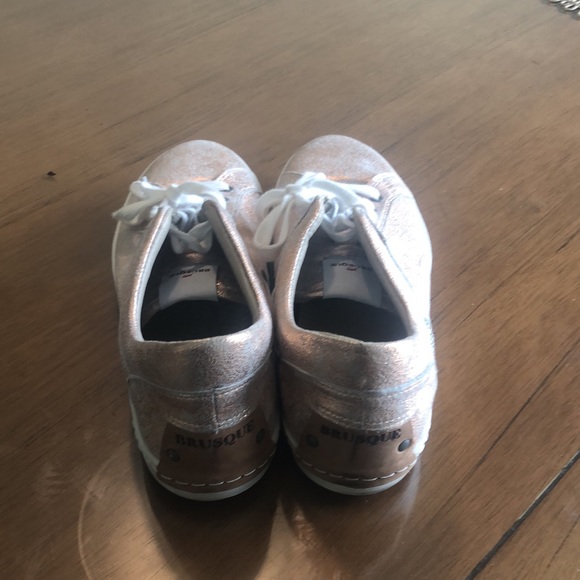 Brusque - Picture 2 of 6